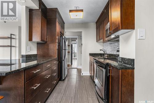 1203 320 5Th Avenue N, Saskatoon, SK - Indoor Photo Showing Kitchen With Upgraded Kitchen