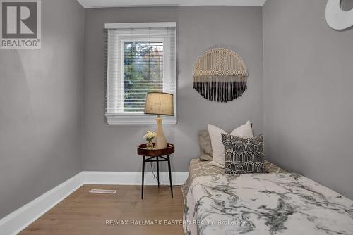 114 Thomas Street, Oshawa (Lakeview), ON - Indoor Photo Showing Bedroom