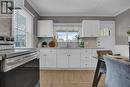 114 Thomas Street, Oshawa (Lakeview), ON  - Indoor Photo Showing Kitchen 