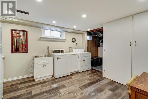 827 Somerville Street, Oshawa (Northglen), ON - Indoor Photo Showing Laundry Room