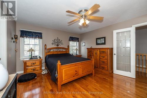 319586 Grey Road 1 Road, Georgian Bluffs, ON - Indoor Photo Showing Bedroom