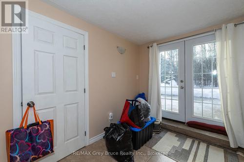 319586 Grey Road 1 Road, Georgian Bluffs, ON - Indoor Photo Showing Other Room