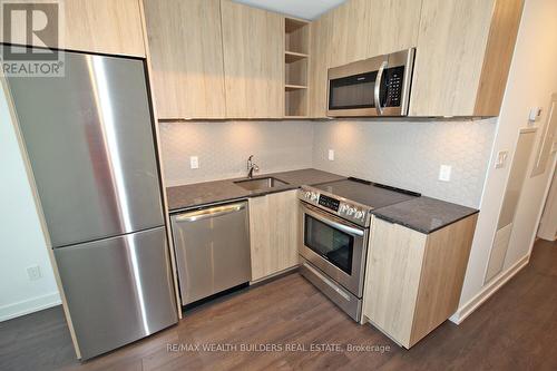 804 - 30 Ordnance Street, Toronto, ON - Indoor Photo Showing Kitchen