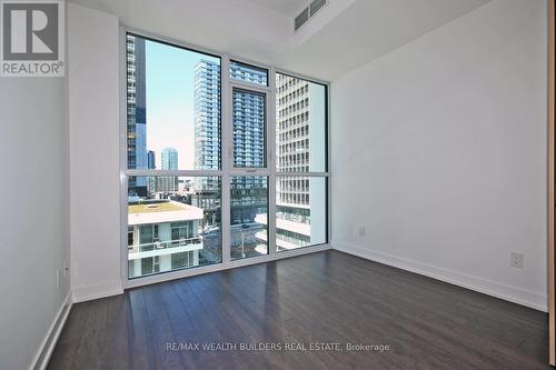 804 - 30 Ordnance Street, Toronto, ON - Indoor Photo Showing Other Room