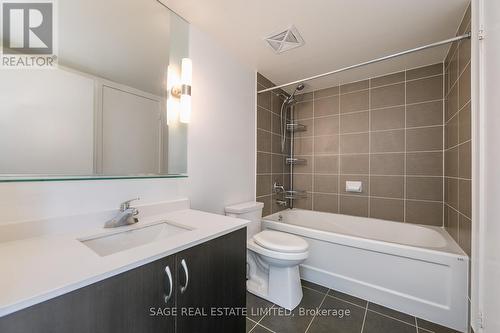 1511 - 320 Richmond Street E, Toronto, ON - Indoor Photo Showing Bathroom