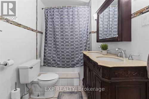 1 - 62 Burgar Street, Welland (768 - Welland Downtown), ON - Indoor Photo Showing Bathroom