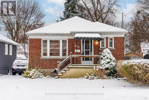 135 Lauder Road, Oshawa (O'Neill), ON - Outdoor