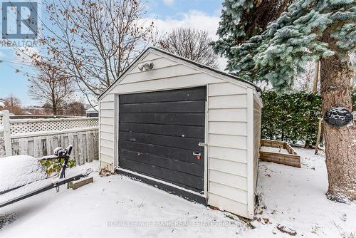 135 Lauder Road, Oshawa (O'Neill), ON - Outdoor With Exterior