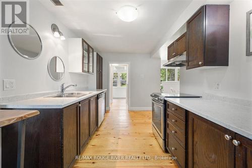 3346 Courtice Road, Clarington (Courtice), ON - Indoor Photo Showing Kitchen With Double Sink