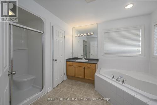 2941 Paulkane Chase, London, ON - Indoor Photo Showing Bathroom