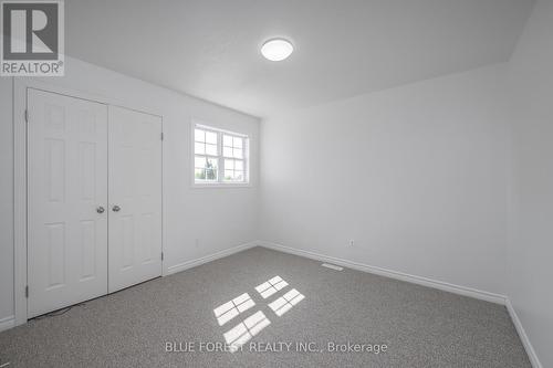 2941 Paulkane Chase, London, ON - Indoor Photo Showing Other Room