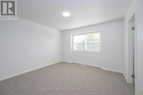 2941 Paulkane Chase, London, ON - Indoor Photo Showing Other Room