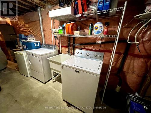 249 Martinet Avenue, London, ON - Indoor Photo Showing Laundry Room