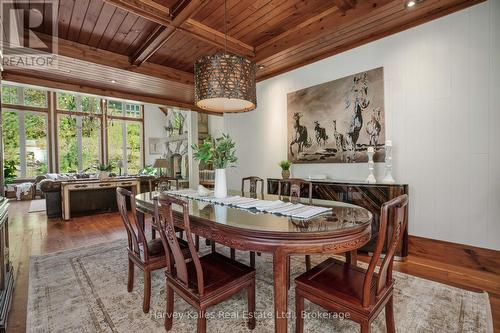 1074 Tally Ho Winter Park Road, Lake Of Bays (Sinclair), ON - Indoor Photo Showing Dining Room