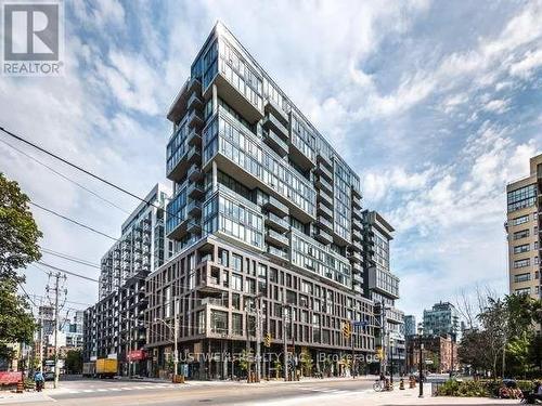 514 - 111 Bathurst Street, Toronto, ON - Outdoor