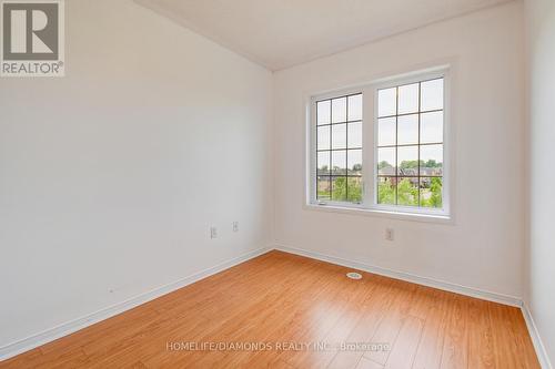 2450 Bromus Path, Oshawa, ON - Indoor Photo Showing Other Room