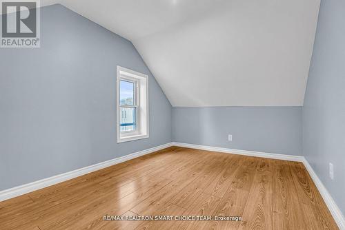 238 Dearborn Avenue, Oshawa, ON - Indoor Photo Showing Other Room