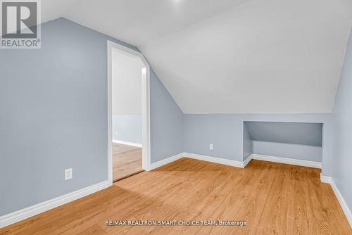 238 Dearborn Avenue, Oshawa, ON - Indoor Photo Showing Other Room