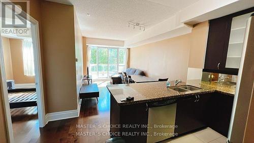 310 - 21 Upper Duke Crescent, Markham, ON - Indoor Photo Showing Kitchen With Double Sink