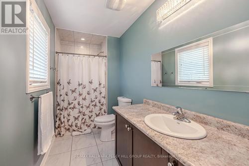 21 Keyzer Drive, Oro-Medonte, ON - Indoor Photo Showing Bathroom