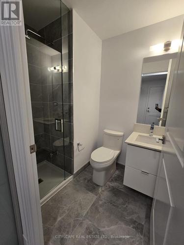 2407 - 30 Elm Drive, Mississauga, ON - Indoor Photo Showing Bathroom