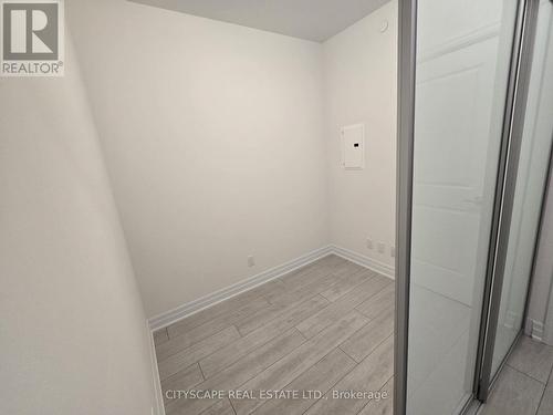 2407 - 30 Elm Drive, Mississauga, ON - Indoor Photo Showing Other Room