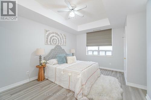 909 - 1 Belvedere Court, Brampton, ON - Indoor Photo Showing Bedroom