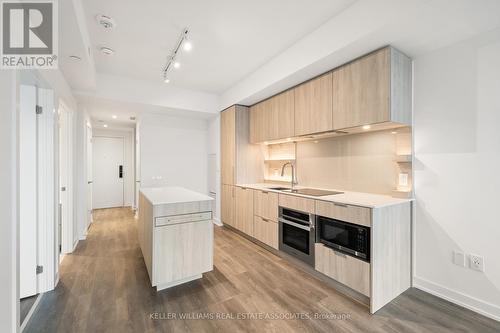 307 - 28 Ann Street, Mississauga, ON - Indoor Photo Showing Kitchen