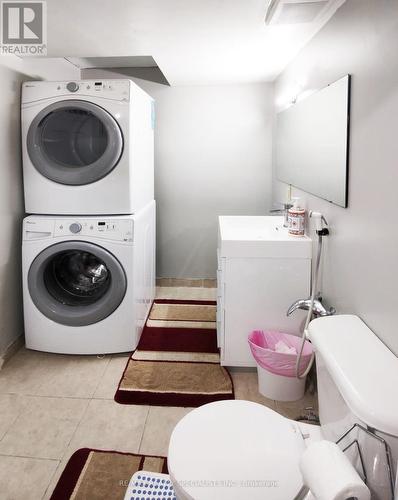 Bsmt - 5621 Churchill Meadows Boulevard, Mississauga, ON - Indoor Photo Showing Laundry Room