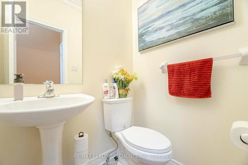 37 Everingham Circle, Brampton, ON - Indoor Photo Showing Bathroom