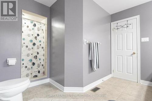 37 Everingham Circle, Brampton, ON - Indoor Photo Showing Bathroom