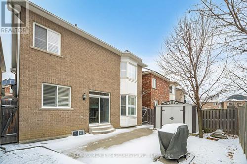 37 Everingham Circle, Brampton, ON - Outdoor