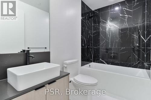 505 - 10 Graphophone Grove, Toronto, ON - Indoor Photo Showing Bathroom