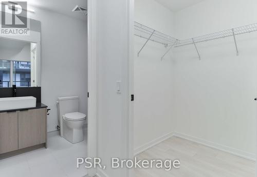 505 - 10 Graphophone Grove, Toronto, ON - Indoor Photo Showing Bathroom