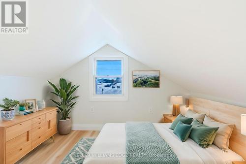 270 Metcalfe Street S, Norfolk, ON - Indoor Photo Showing Bedroom