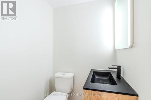 270 Metcalfe Street S, Norfolk, ON - Indoor Photo Showing Bathroom