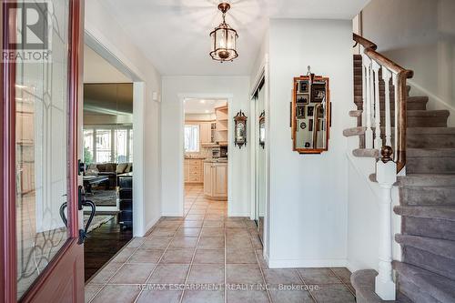 25 Terrace Drive, Hamilton, ON - Indoor Photo Showing Other Room