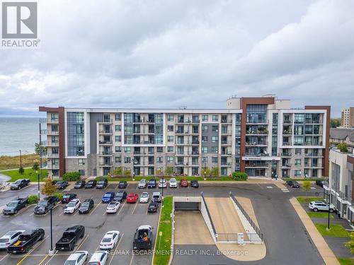 113 - 101 Shoreview Place, Hamilton, ON - Outdoor