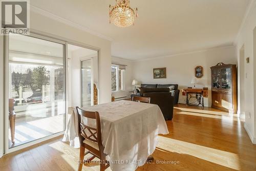 207 - 1 Heritage Way, Kawartha Lakes (Lindsay), ON - Indoor Photo Showing Dining Room