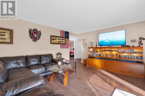 315 River Street W, Tweed, ON - Indoor Photo Showing Living Room