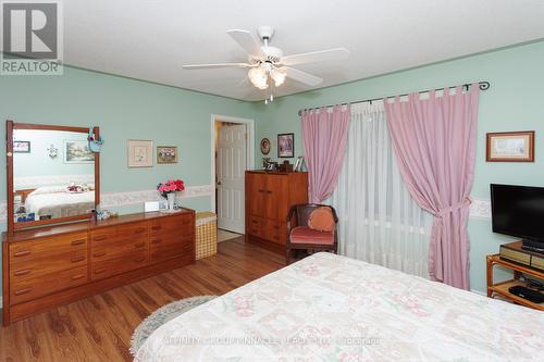 16 Hillview Drive, Kawartha Lakes (Bobcaygeon), ON - Indoor Photo Showing Bedroom