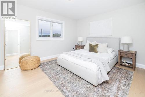 5020 Dunning Road, Ottawa, ON - Indoor Photo Showing Bedroom