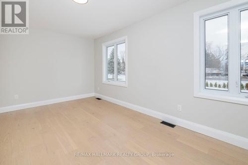 5020 Dunning Road, Ottawa, ON - Indoor Photo Showing Other Room