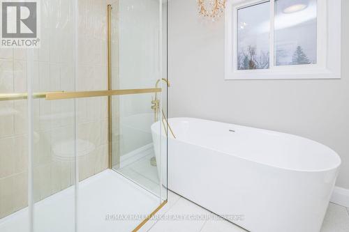 5020 Dunning Road, Ottawa, ON - Indoor Photo Showing Bathroom