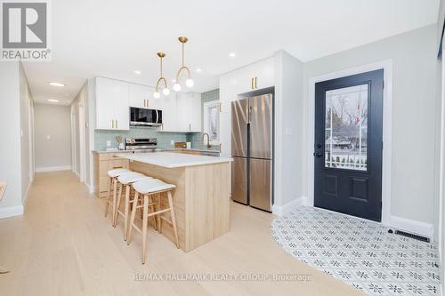 5020 Dunning Road, Ottawa, ON - Indoor Photo Showing Kitchen