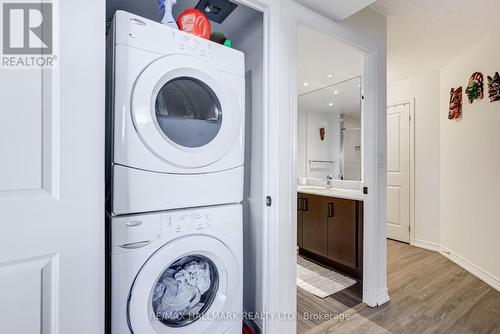 810 - 125 Western Battery Road, Toronto, ON - Indoor Photo Showing Laundry Room