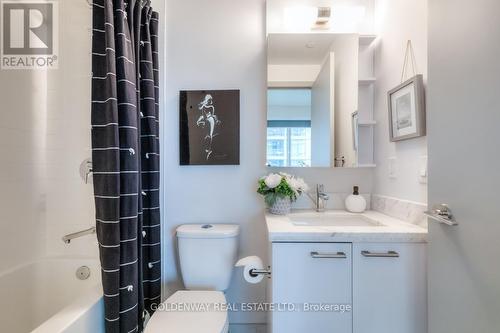 3005 - 2221 Yonge Street, Toronto, ON - Indoor Photo Showing Bathroom