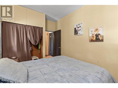 Primary Home Bedroom 2 - 1451 Mountview Road, Vernon, BC - Indoor Photo Showing Bedroom