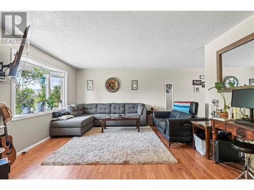 Second Home Living Room - 1451 Mountview Road, Vernon, BC - Indoor Photo Showing Living Room