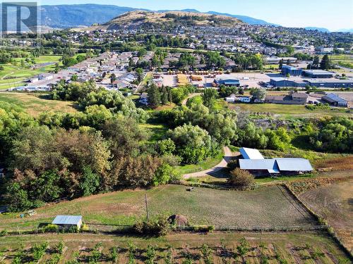 Barn and Horse Paddock - 1451 Mountview Road, Vernon, BC - Outdoor With View